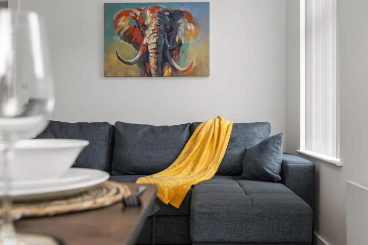 Smart 2 Bedroom Apartment In Belfast East Village United Kingdom
