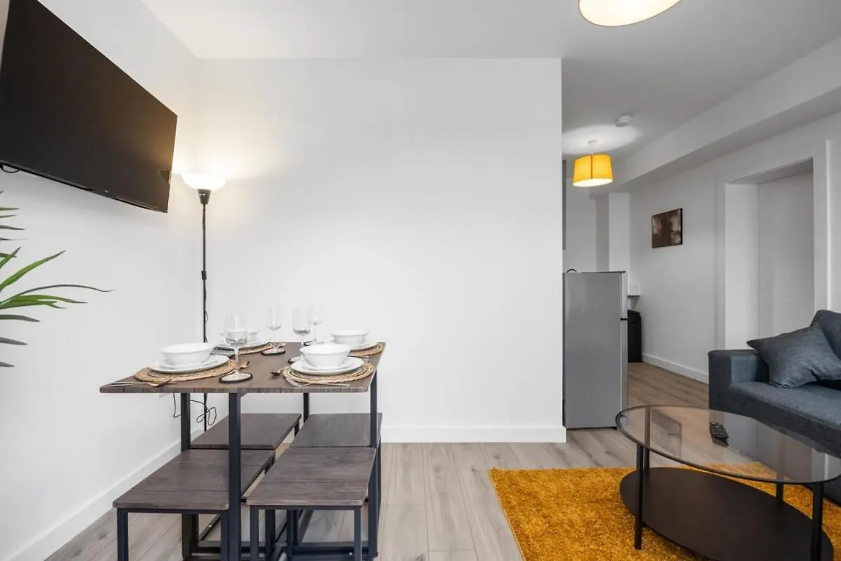 Smart 2 Bedroom Apartment In Belfast East Village Velká Británie